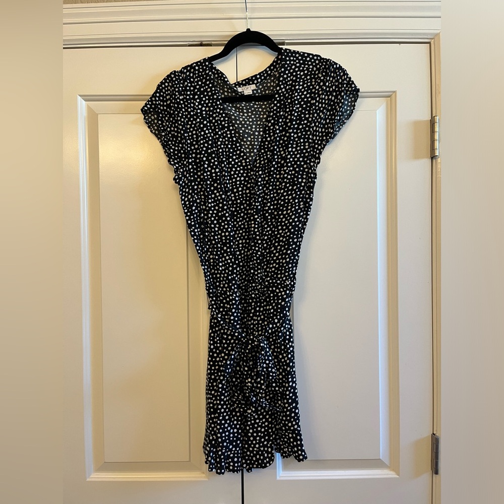 LOFT Black and White Romper (Medium)